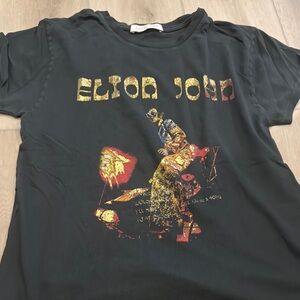 Daydreamer Black and Gold Elton John oversized Graphic Tee